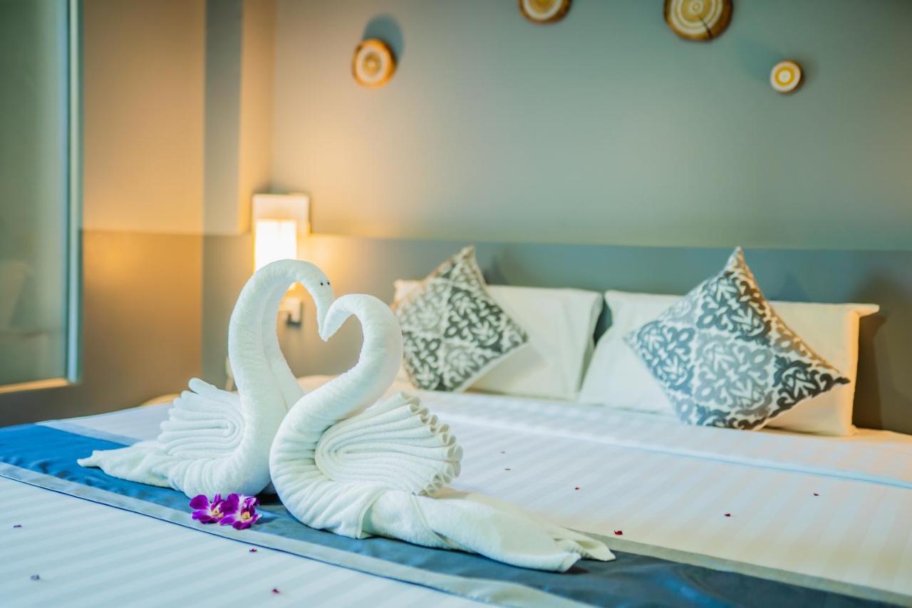 The Rubber Hotel Phuket Таланг Екстер'єр фото