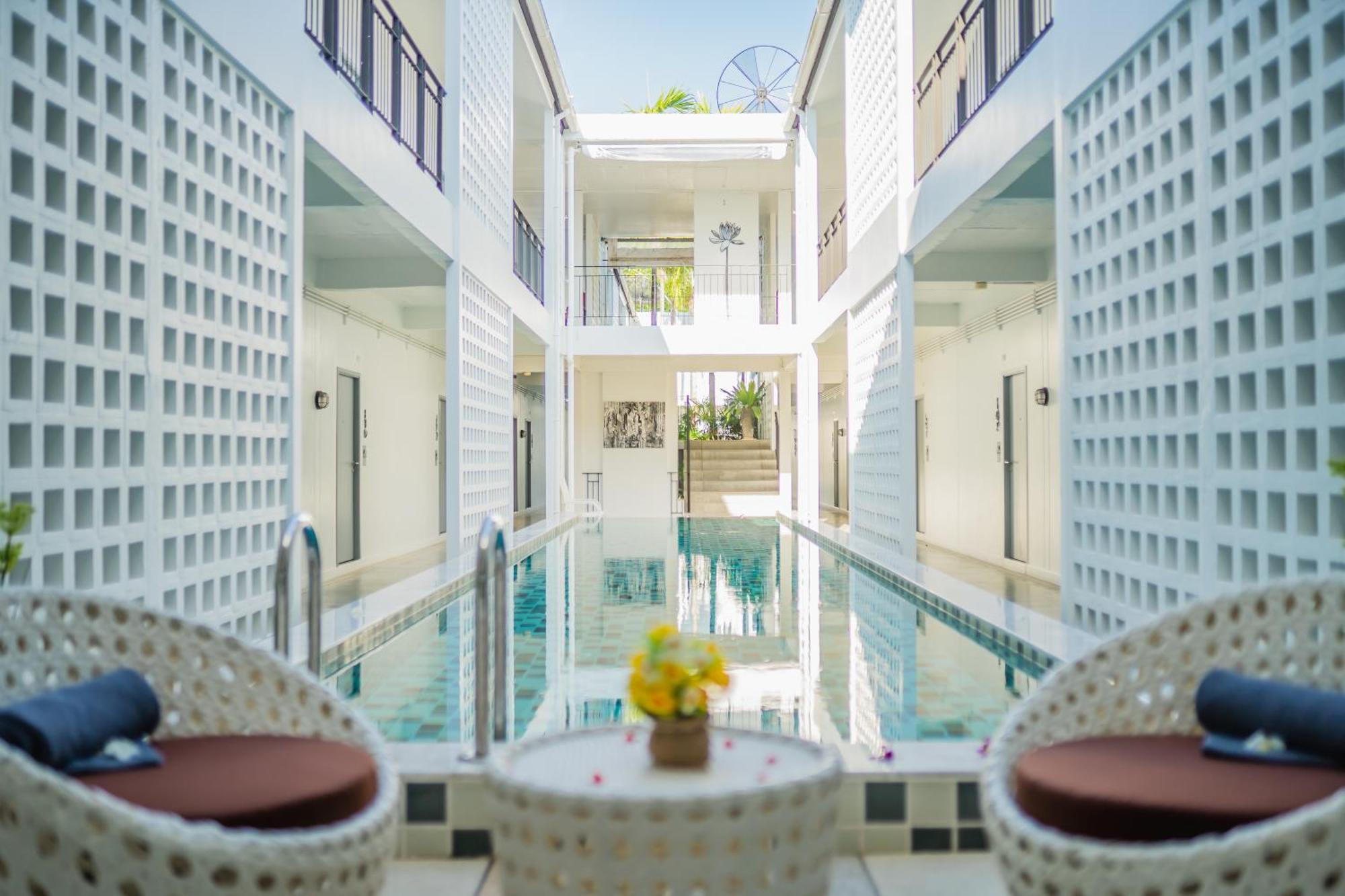 The Rubber Hotel Phuket Таланг Екстер'єр фото
